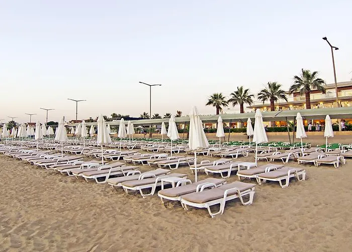 Palm Wings Resort&spa Szálloda 5*