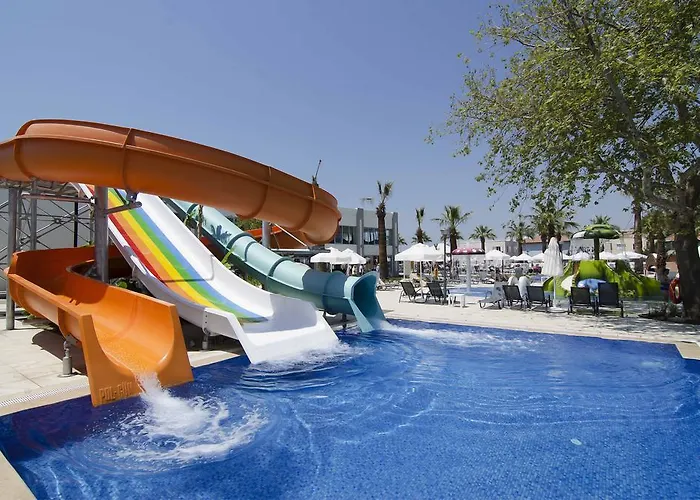 Palm Wings Resort&spa Szálloda Kusadası
